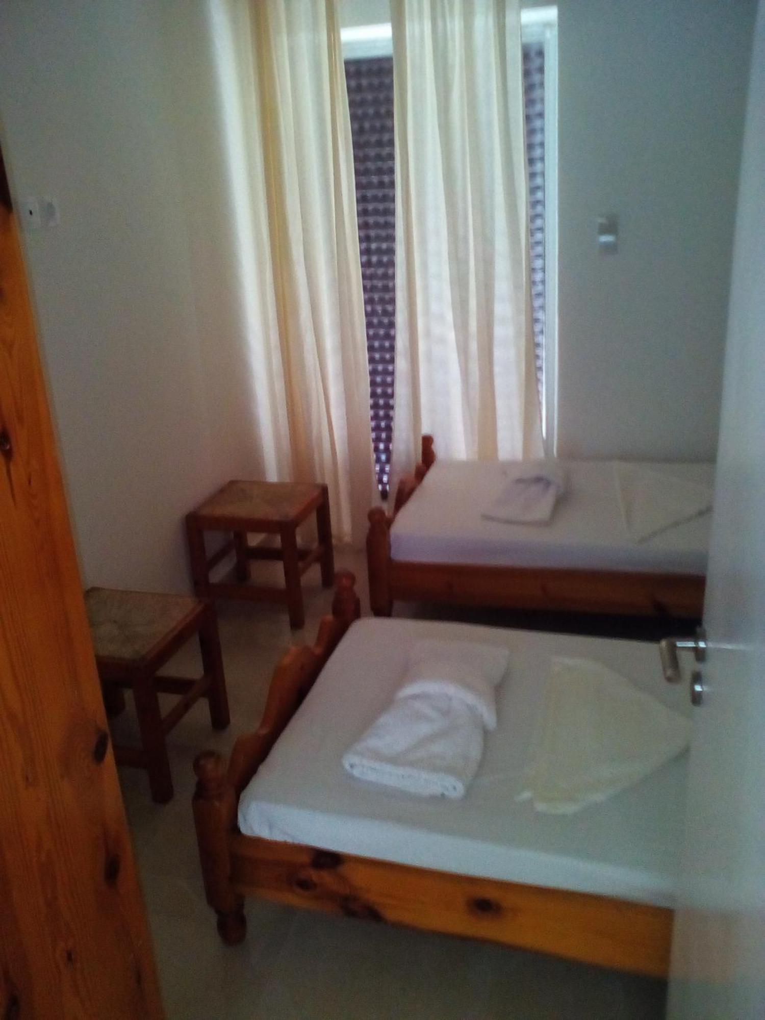 Mina Apartments Karpathos Exterior photo