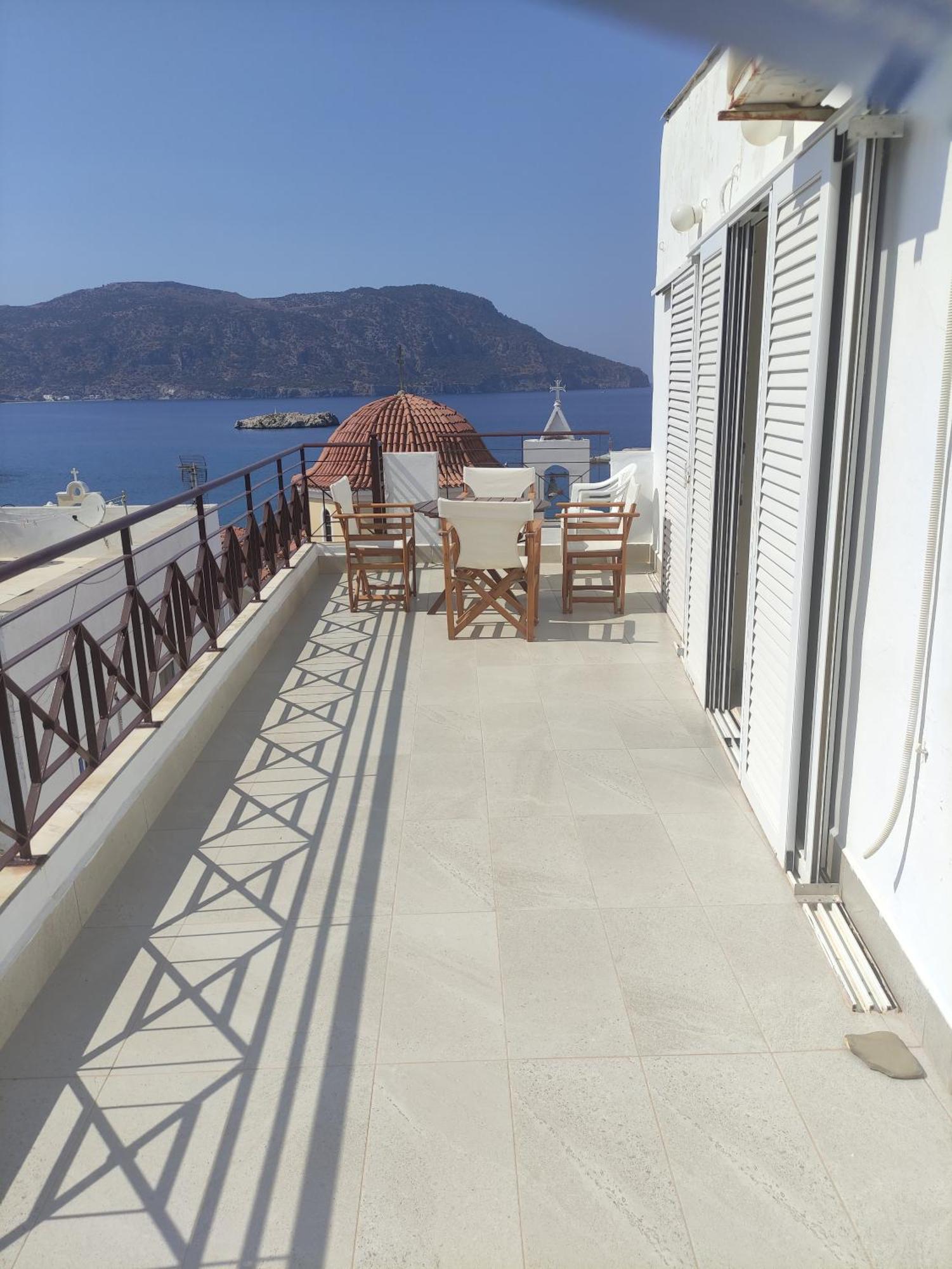 Mina Apartments Karpathos Exterior photo