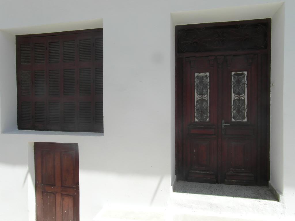 Mina Apartments Karpathos Exterior photo