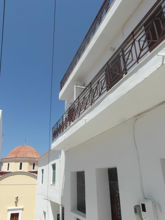 Mina Apartments Karpathos Exterior photo