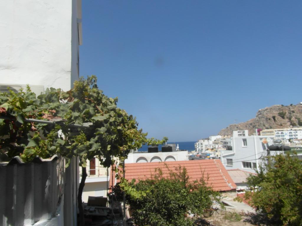 Mina Apartments Karpathos Exterior photo